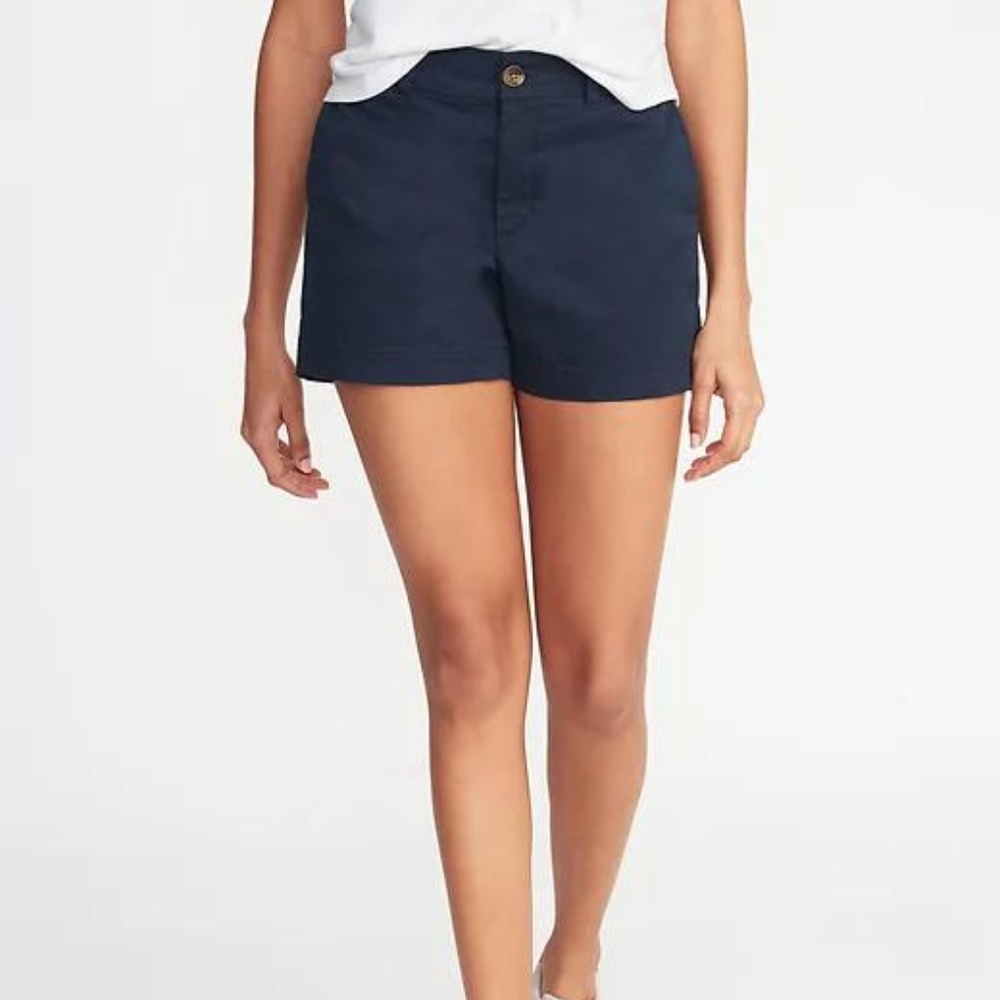 Old Navy Mid-Rise Twill Everyday Shorts for Women